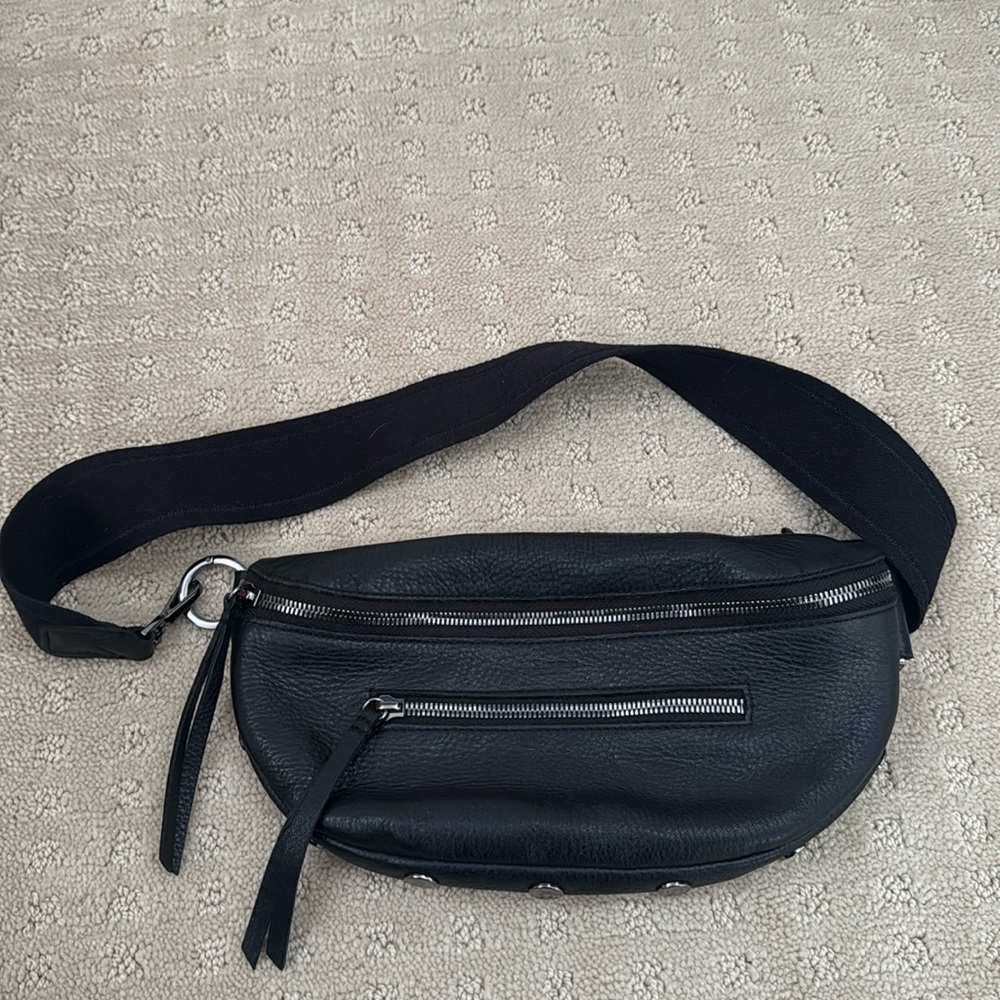 Hammitt like new Charles bag